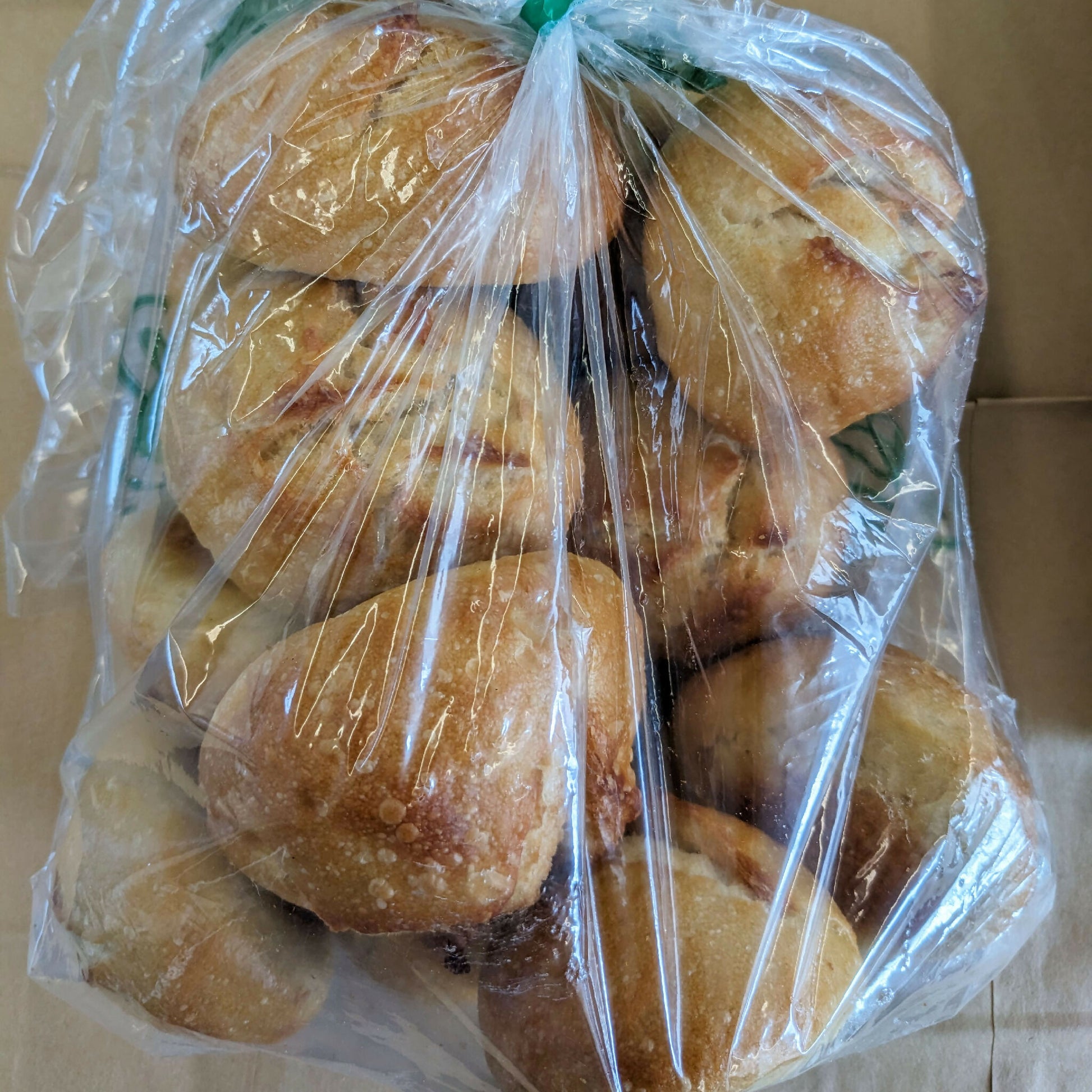 sourdough dinner rolls 1